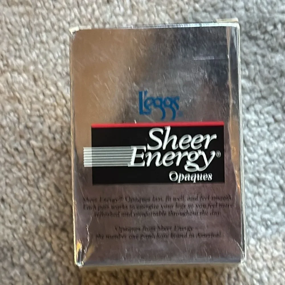 Legg’s Sheer Energy Opaques Pantyhose in Jet Black!